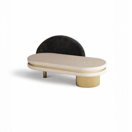 Chaiselongue Eclipse de la firma Encore Italia con asiento y respaldo tapizado con pata pequeña y grande en acabado metálico