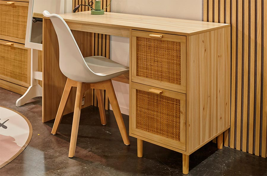 Mesa escritorio Decor en melamina color pino y ratán