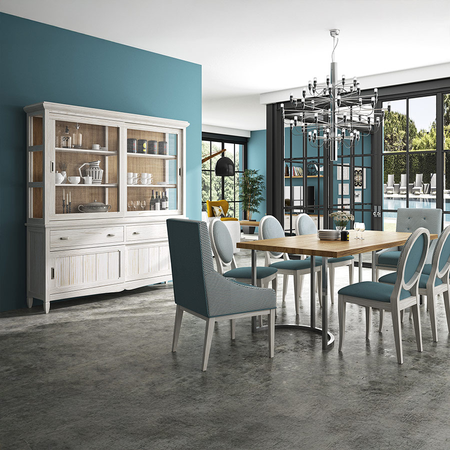 Vitrina Amberes con puertas correderas en vista de ambiente de comedor en tonos azules