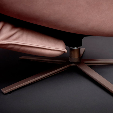 Detalle de la base de 5 radios del Sillón relax 7911 S-Lounger