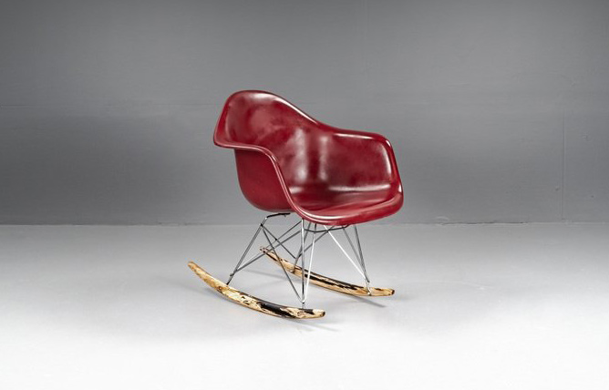 diseño icónico silla Rocking de Eames diseñada para Herman Miller